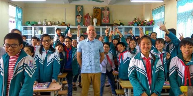 Volunteer Teach Vietnam