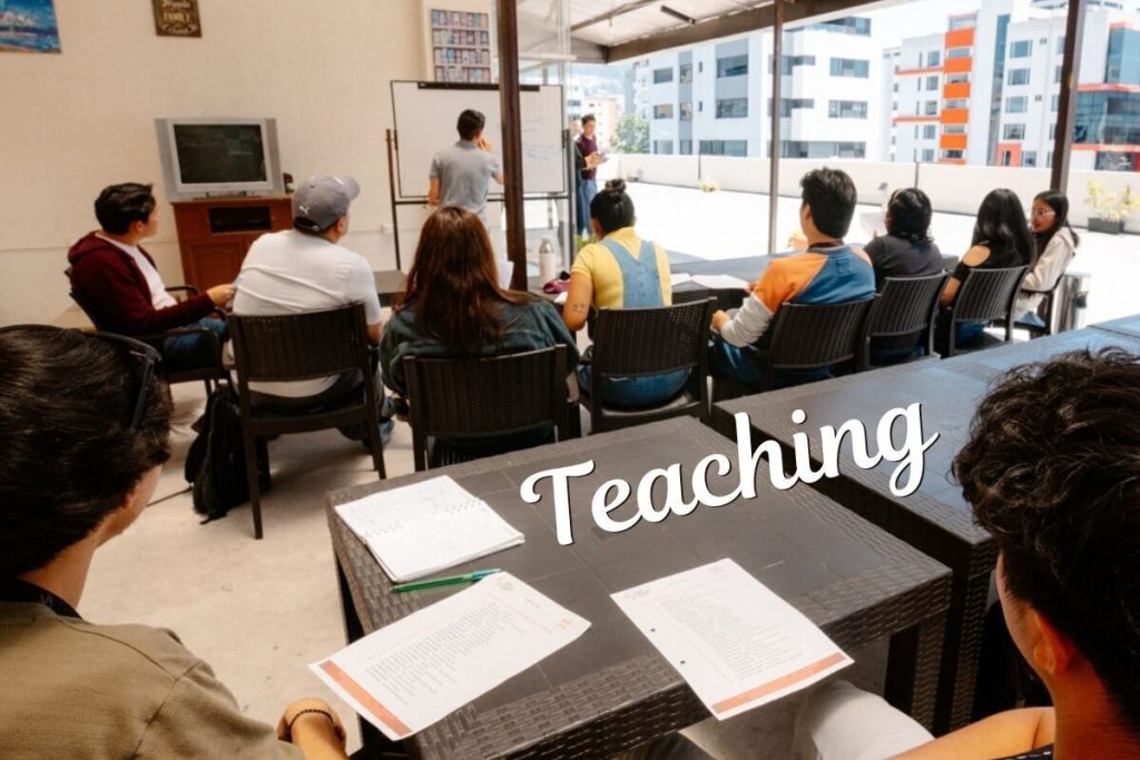 Volunteer Teaching English in Santo Domingo Ecuador | Impact