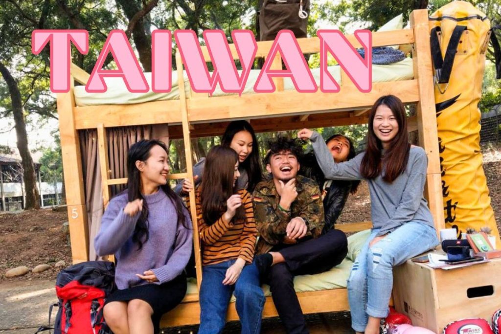 Volunteer in a Hostel in Taiwan: Experience Taichung Culture